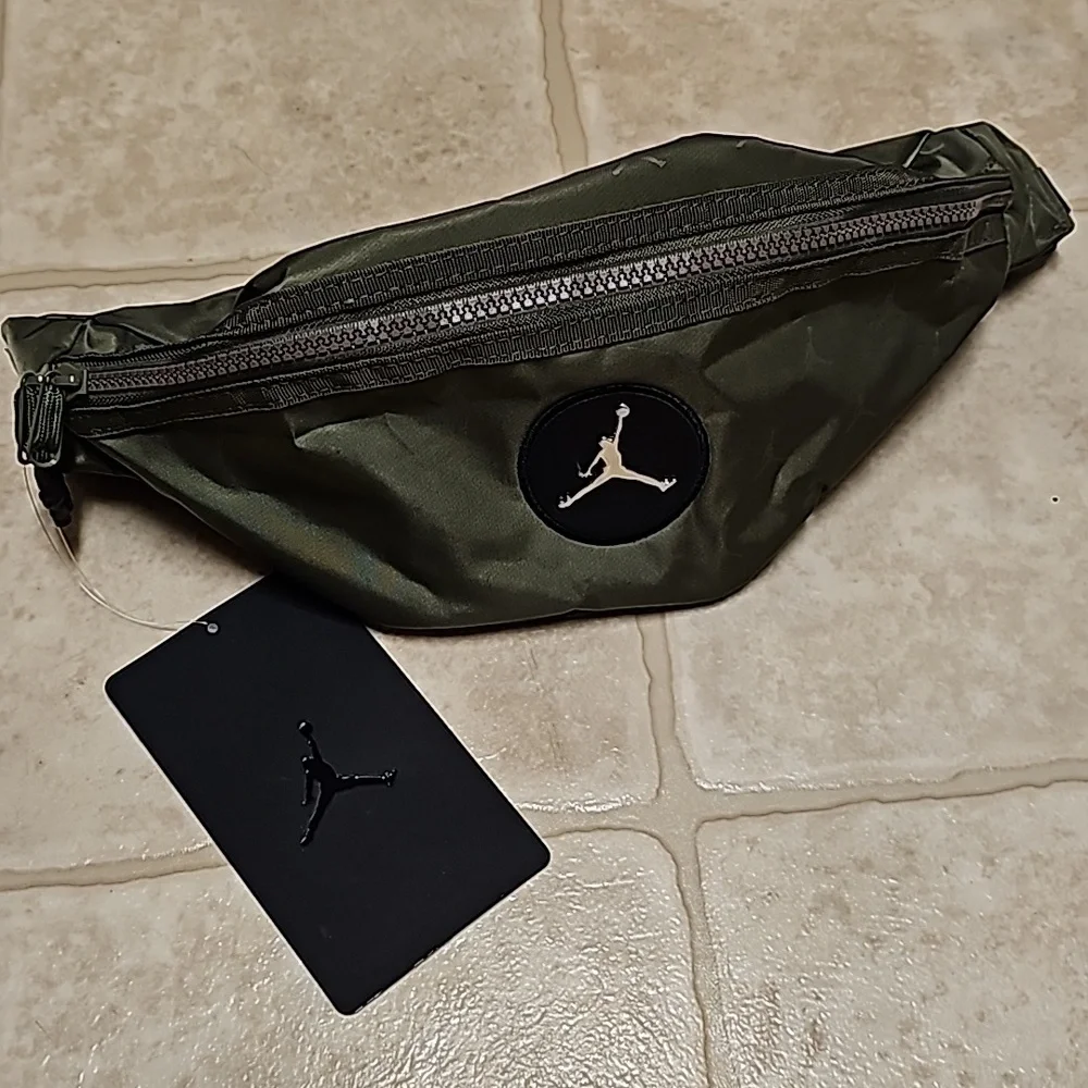Nike Jordan Sling Bag Hip Pack Military Green New with Tags Metal Jordan‼️✅️